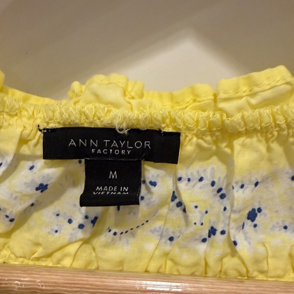 Ann Taylor Factory Yellow Patterned Blouse - Picture 2 of 8